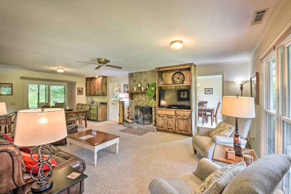 Resort Perks, Amazing Views: 3BR Sky Valley Home! House in Sky Valley