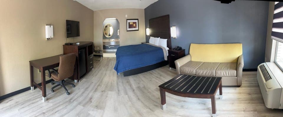 Deluxe Inn & Suites Motel in South Carolina