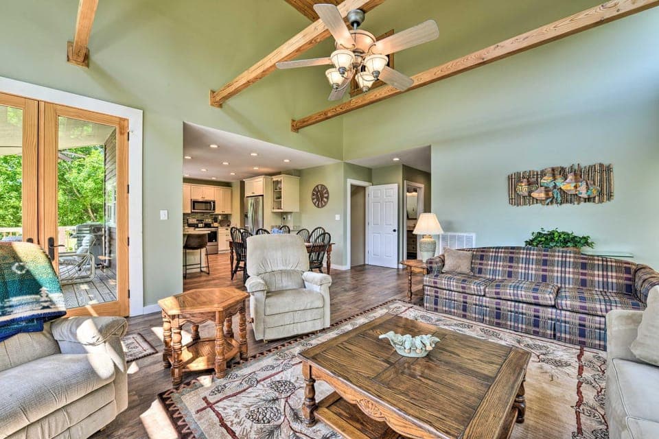 Renovated Home w/ Private Dock on Watauga Lake House in Watauga Lake