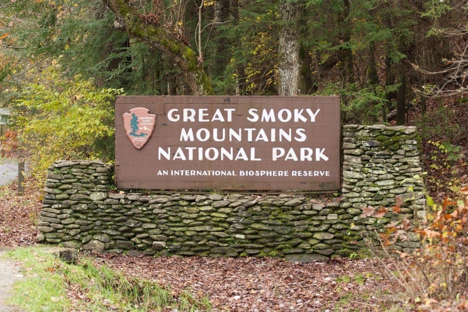 Maple Trails, WIFI, 560 FREE tickets each paid day, Gatlinburg!!! House in Gatlinburg