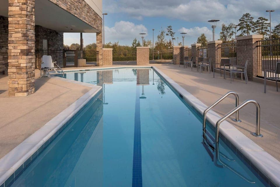 Activities, On site, Pool view, Swimming pool