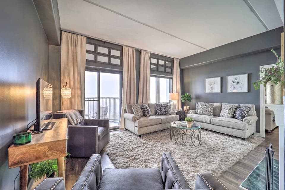 3 Mi to Skiing: Mtn-View Condo in Sugar Top Resort House in Sugar Mountain