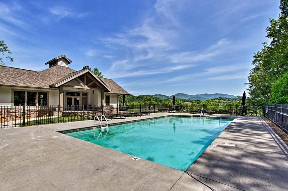 Pool view