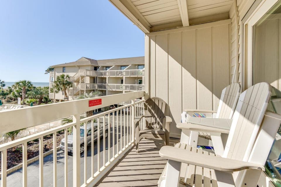 Ocean-View Balcony: Beachfront Hilton Head Condo House in Coligny Beach
