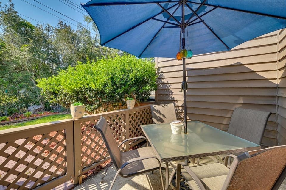 Coastal Vacation Rental - 2 Mi to Huntington Beach House in Murrells Inlet