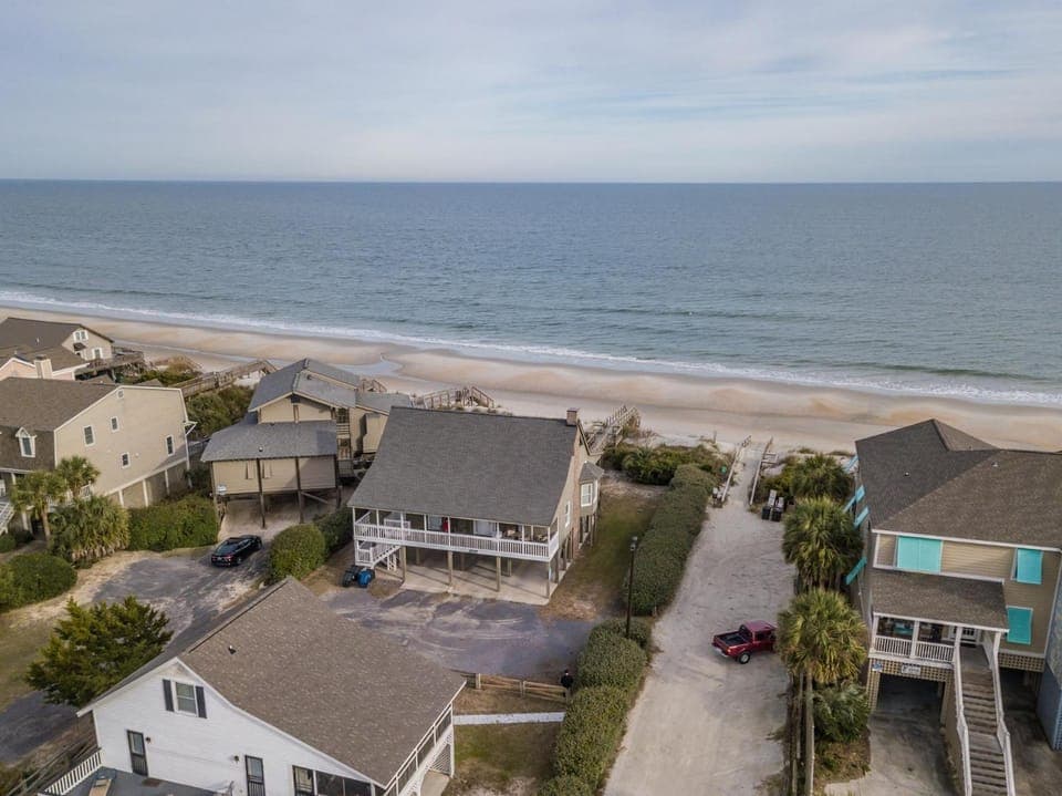 Oceanfront Escape with Beach Access House in Pawleys Island