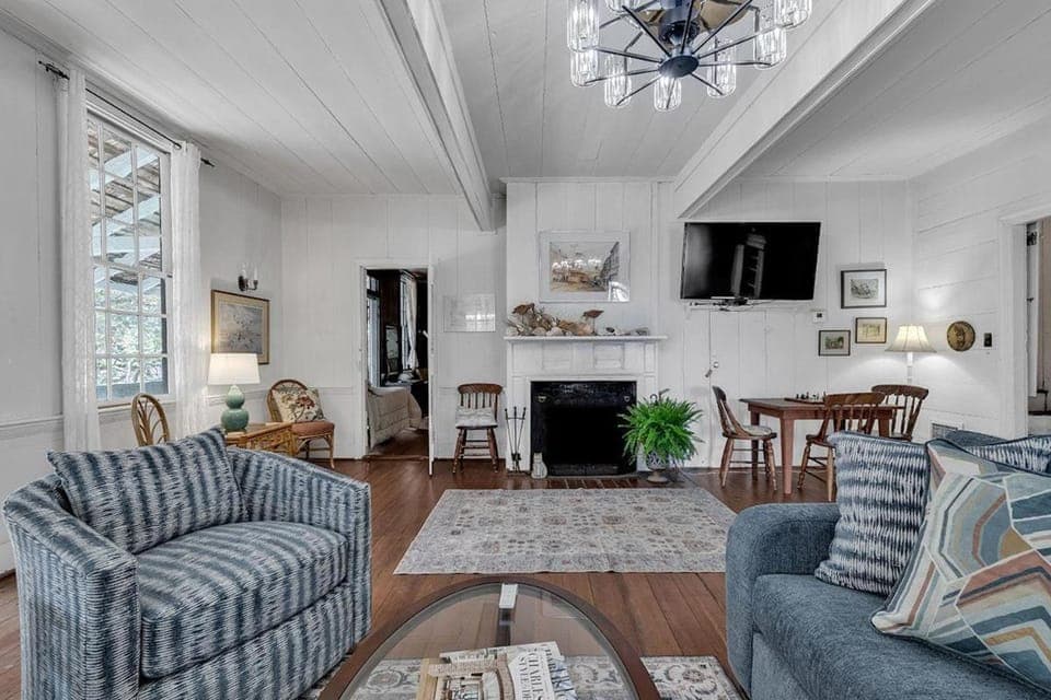 Lemon LaBruce 6 Bdrm Oceanfront Beach House House in Pawleys Island