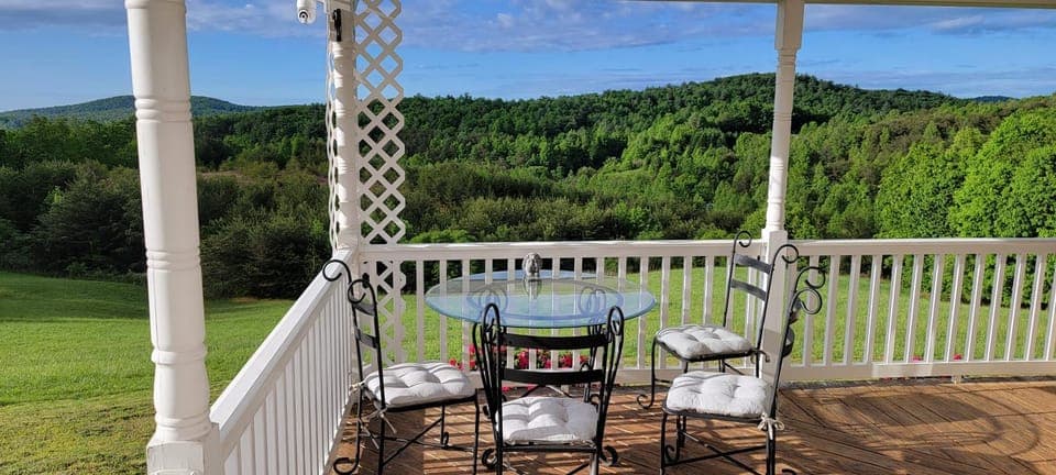 View (from property/room), Mountain view, Breakfast