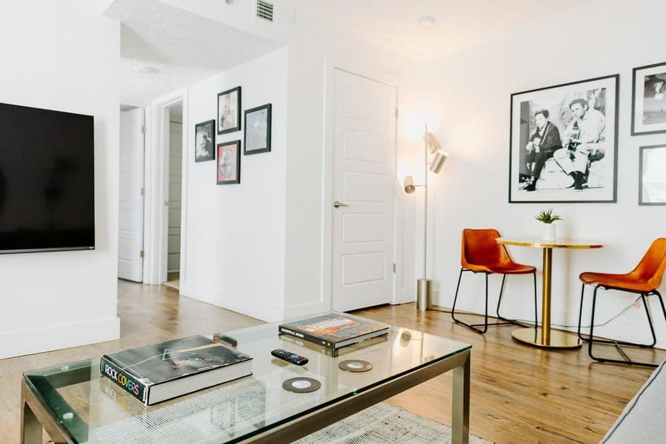 The Vinyl at Music Row - 1 Bedroom Apartment Apartment in Music Row