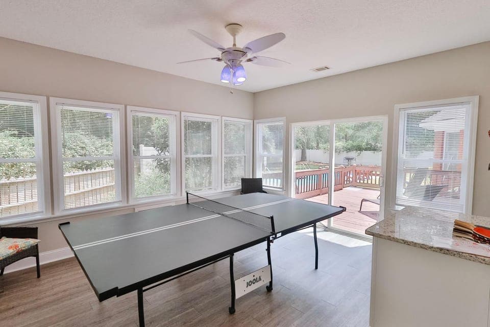 Market District Pool House House in Statesboro