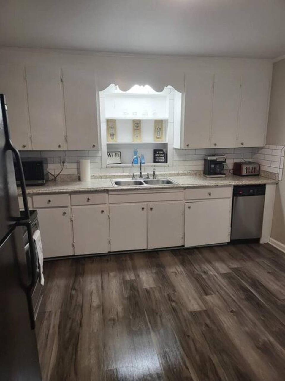 3 Bedroom Cozy Home Minutes From Tims Ford Lake Apartment in Tennessee