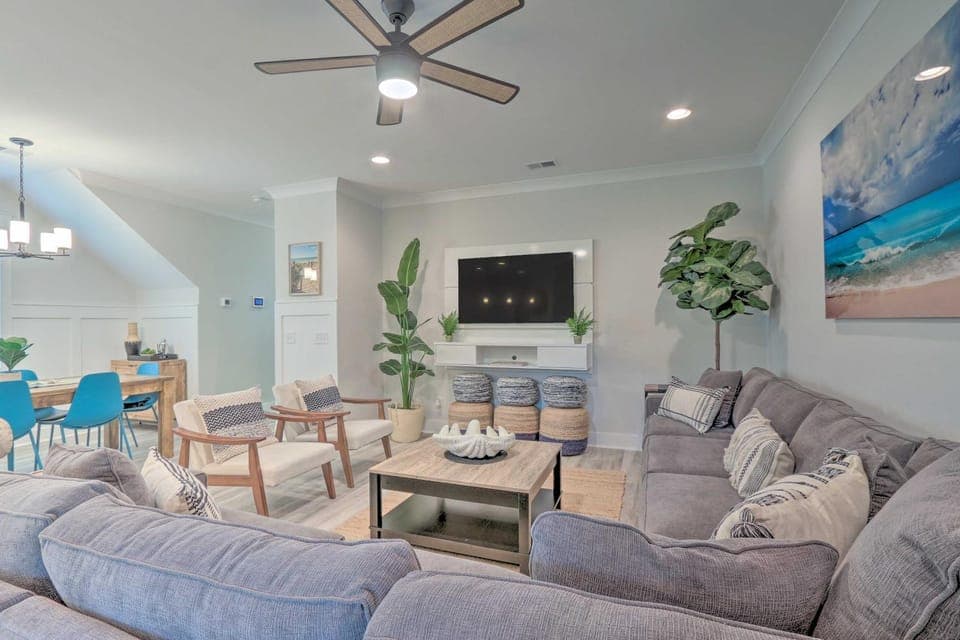 4 Mi to Beach: Family-Friendly Hilton Head Retreat House in Hilton Head Island