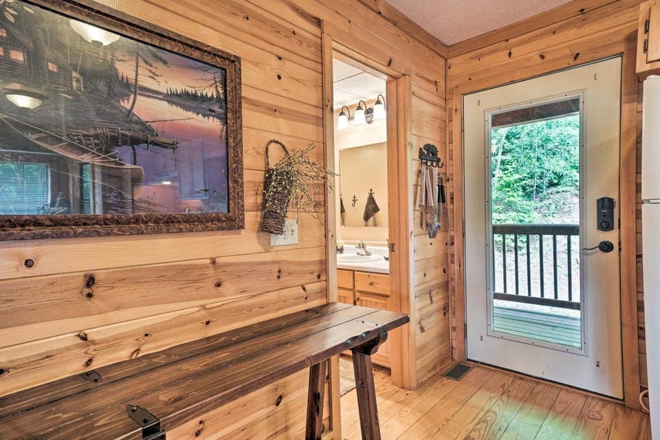 Rustic Young Harris Cabin w/ Fire Pit & Views Cabin in Union County