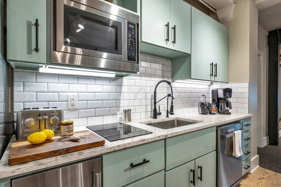 Kitchen or kitchenette