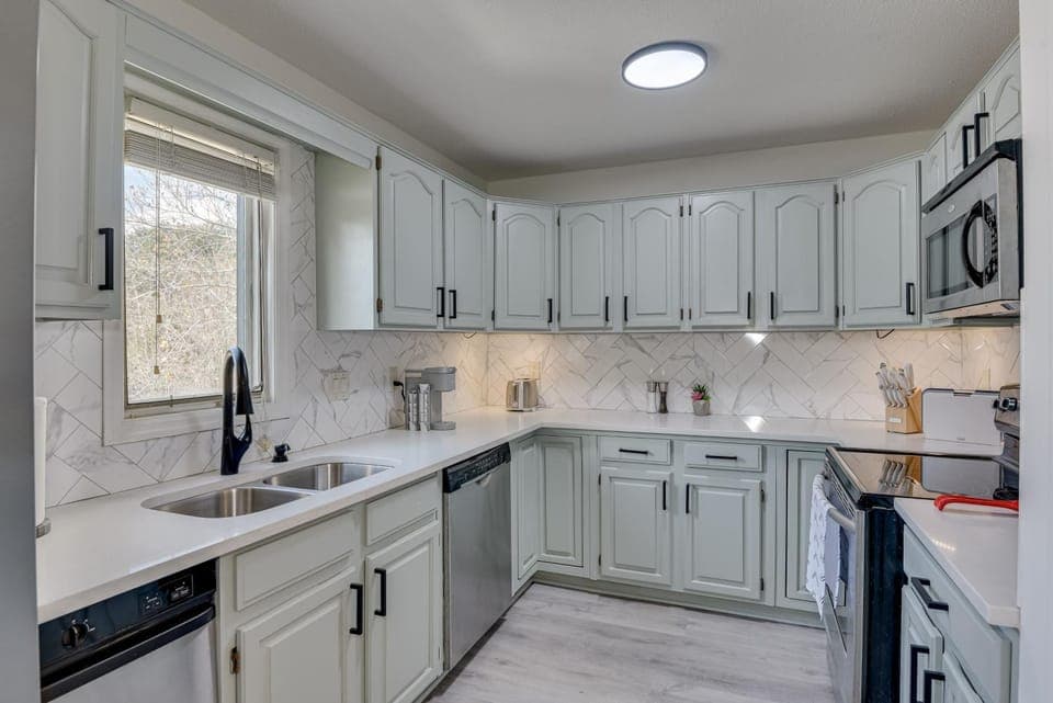 minibar, pet friendly, kitchen