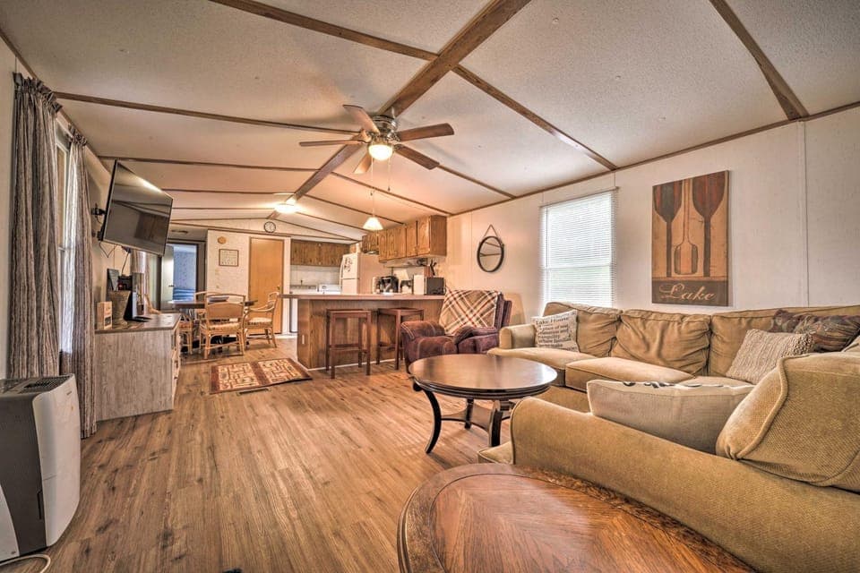 Quaint Cottage Overlooking Cherokee Reservoir House in Cherokee Reservoir