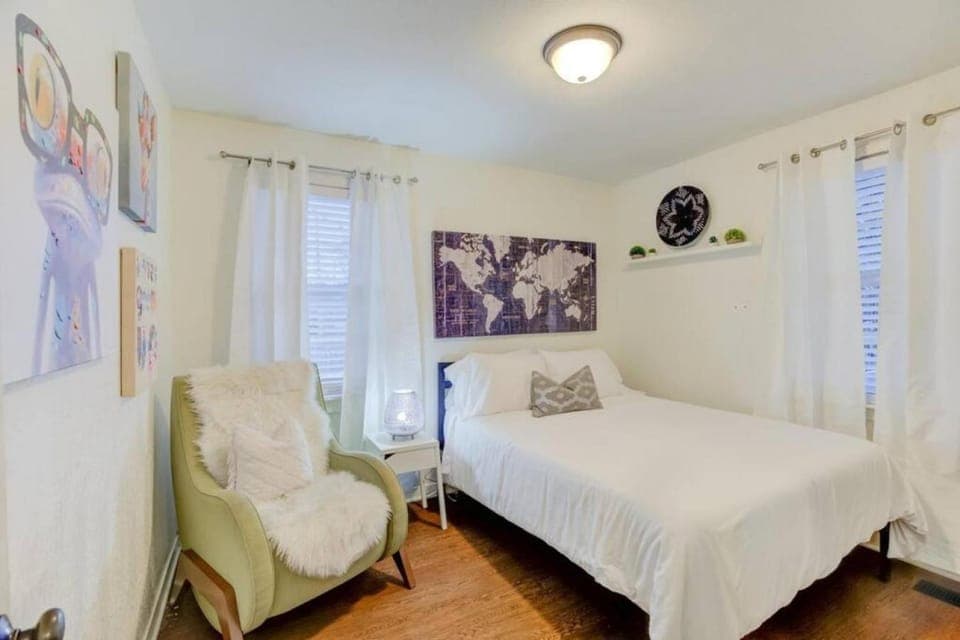 Bedroom