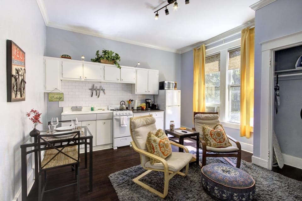 Living room, Dining area, kitchen
