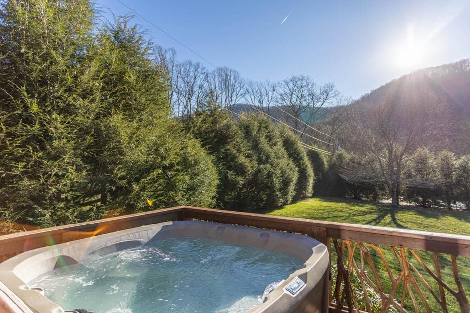 Moonlight View at Eagles Nest House in Watauga