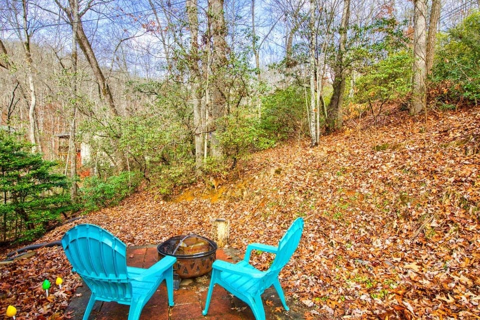 Trimont Mountain Cottage House in Franklin