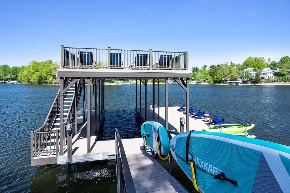 Lake view, Entertainment