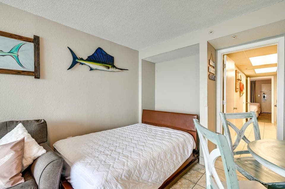 Oceanfront Balcony: Resort Condo in Myrtle Beach House in Myrtle Beach