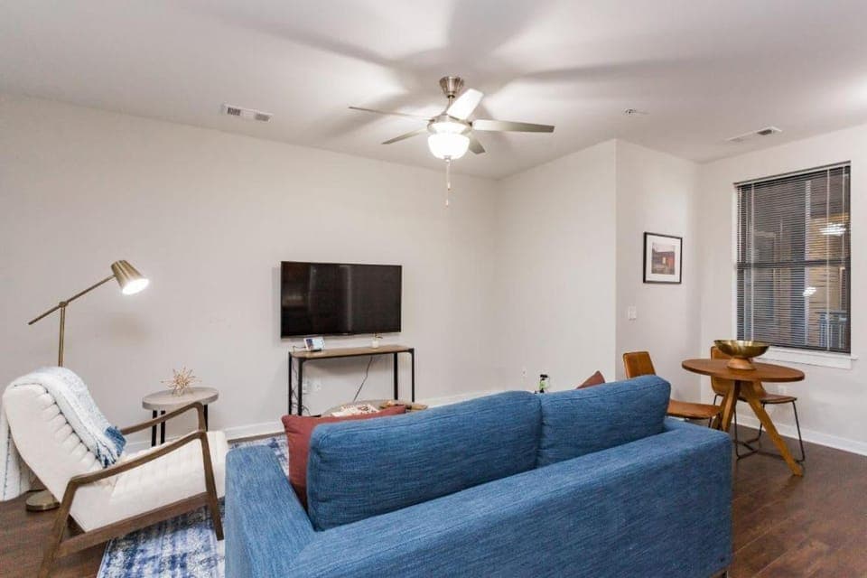 CozySuites Music Row Spacious 1BR in Nashville! 26 Apartment in Music Row