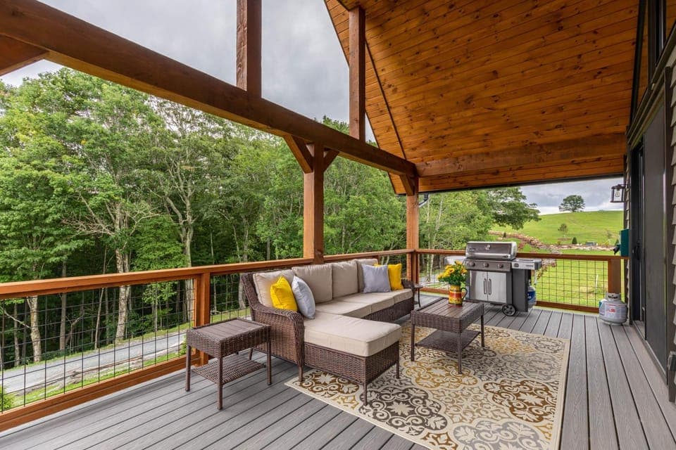 Soaring Hawk Lodge at Eagles Nest House in Beech Mountain