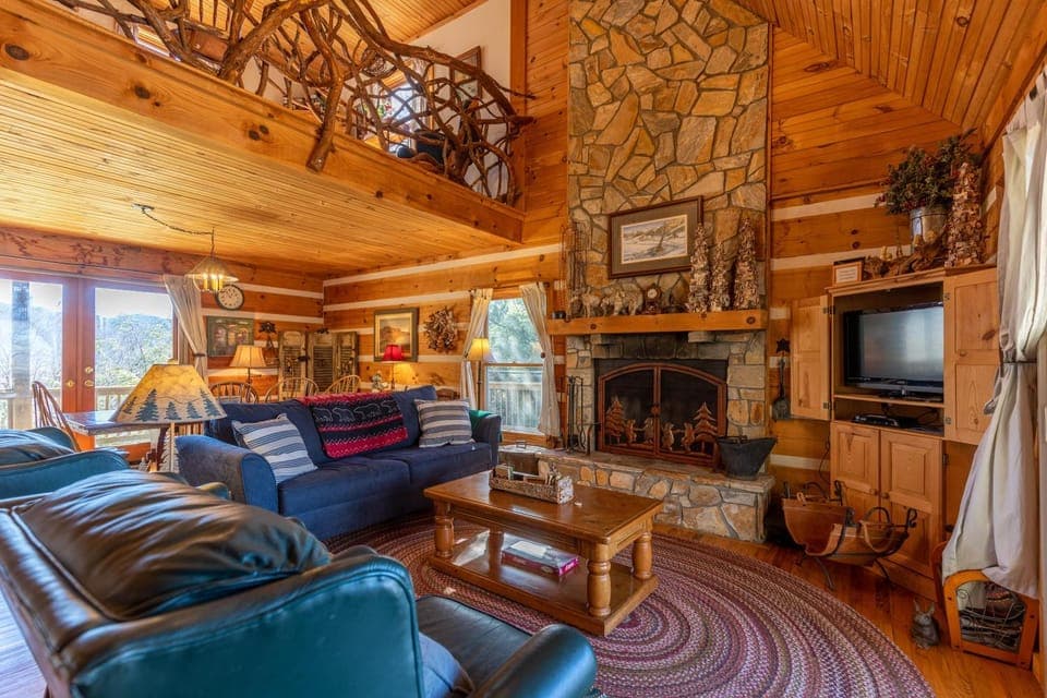 Windsong House in Brushy Fork