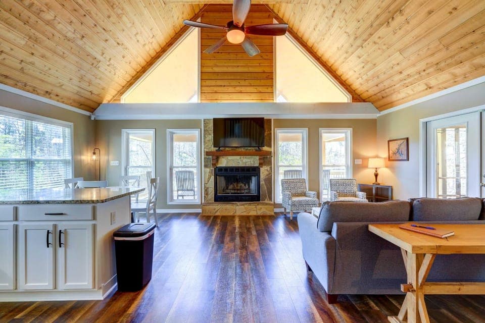 Sparta Home with On-Site Lake Access! House in Lake Sinclair