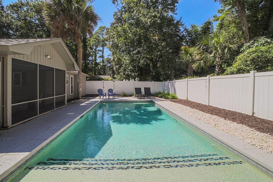 16 Pelican House in North Forest Beach