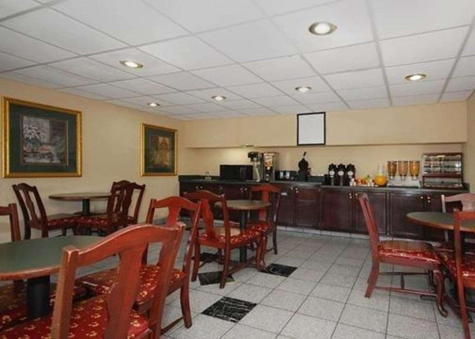 Coffee shop