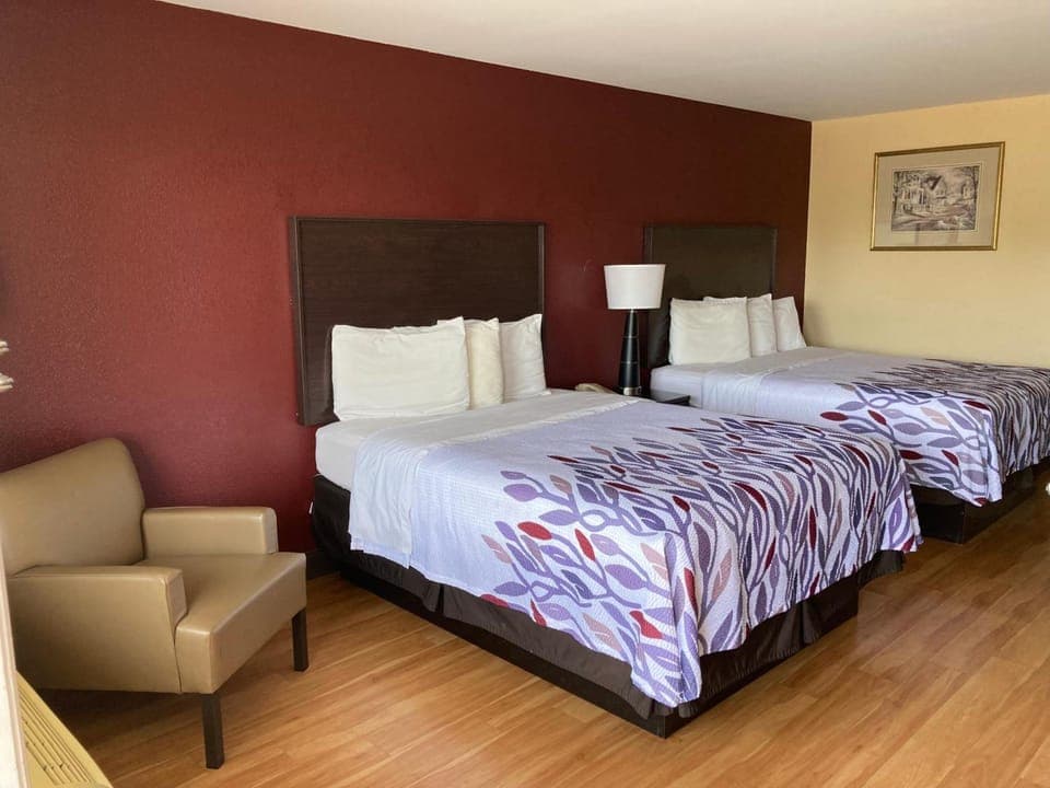Red Roof Inn & Suites Cleveland, TN Hotel in Cleveland