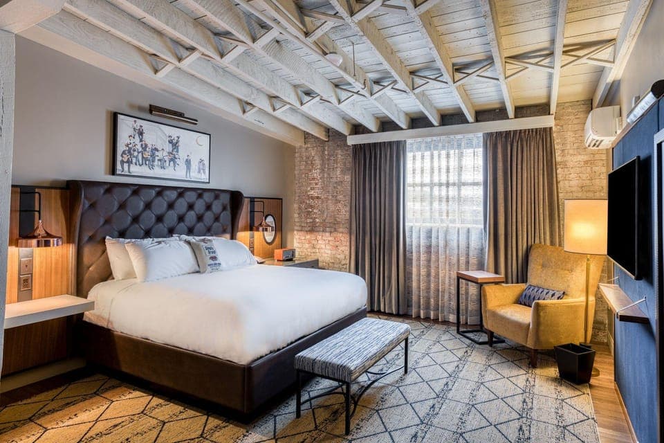 Guestroom