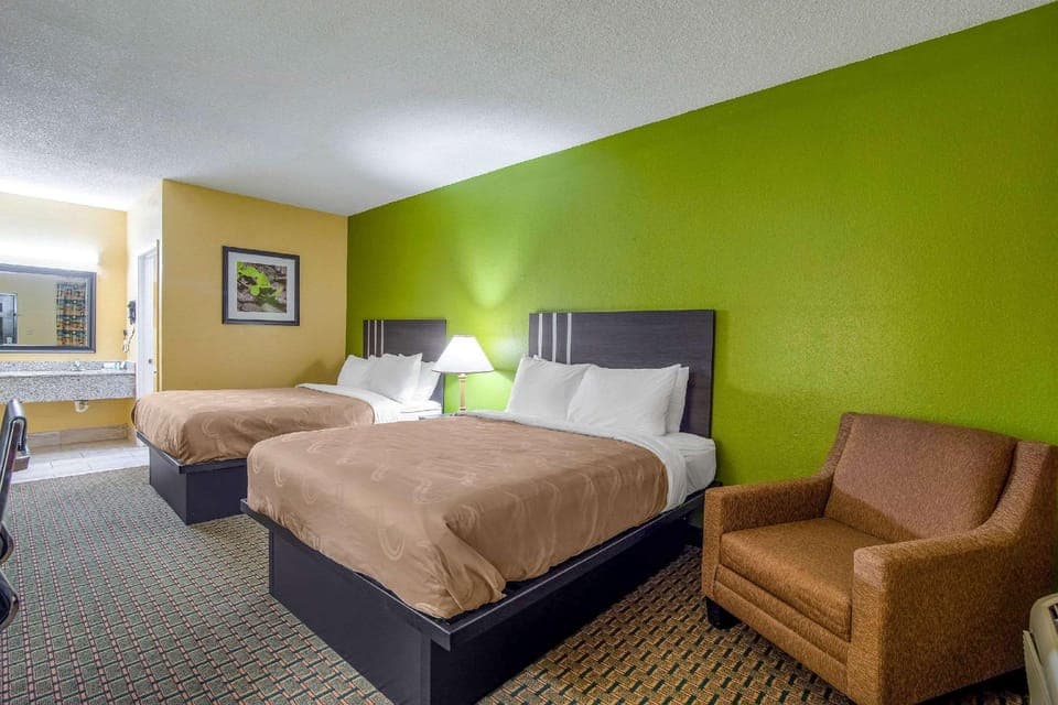 Guestroom
