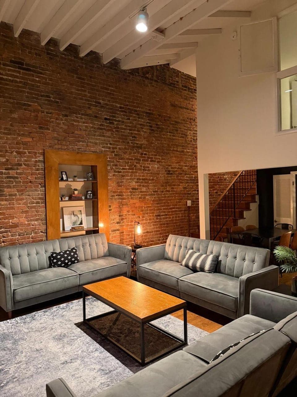The Lofts at 107 Apartment hotel in East Nashville