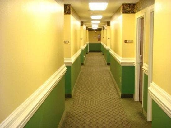 Mountain Inn & Suites - Dunlap TN Hotel in Tennessee