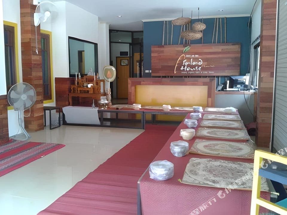 Salad House @ Lanta Hotel in Sala Dan