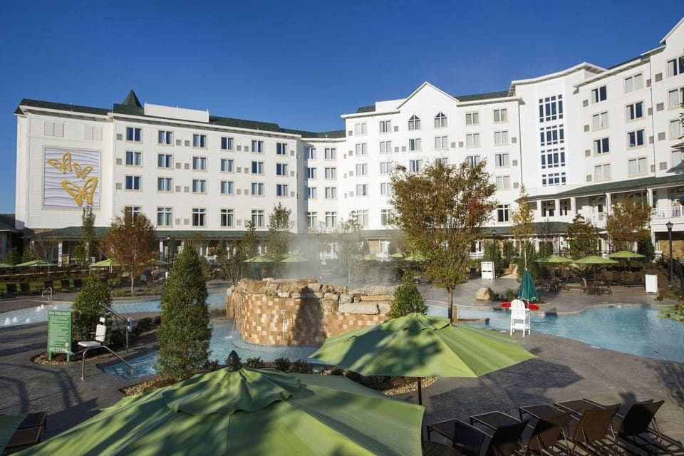 Dollywood's DreamMore Resort and Spa Resort in Pigeon Forge