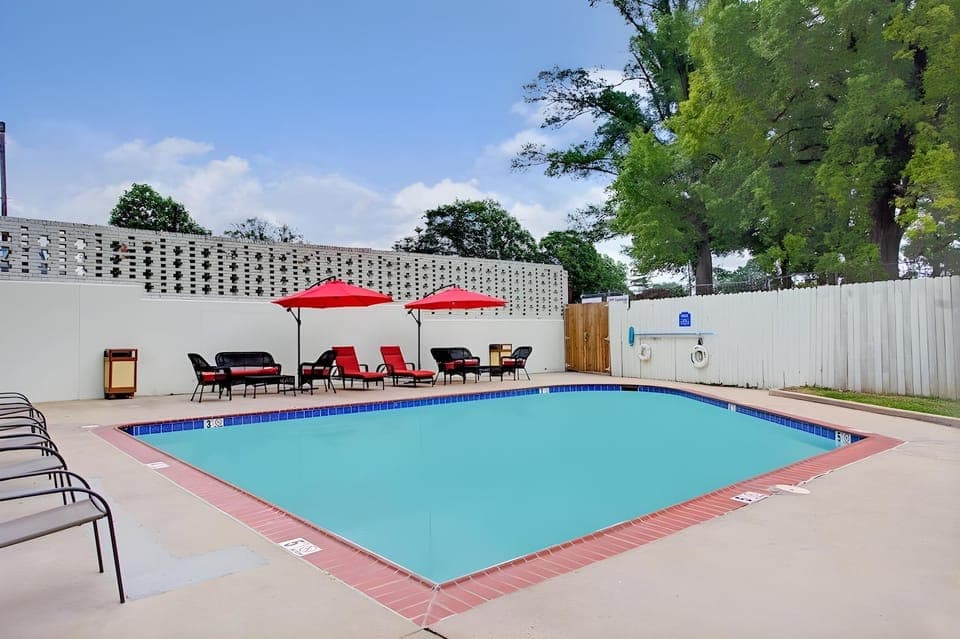 Downtown Inn & Studio Suites Hotel in Memphis