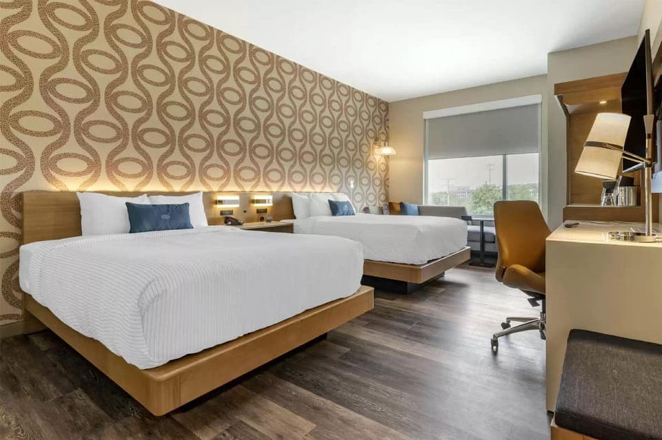 Guestroom