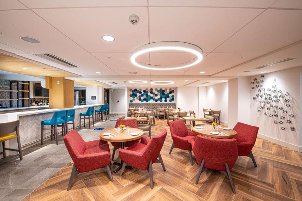 Bar/lounge