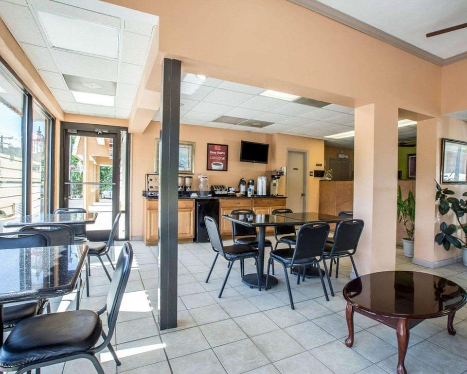 Coffee shop
