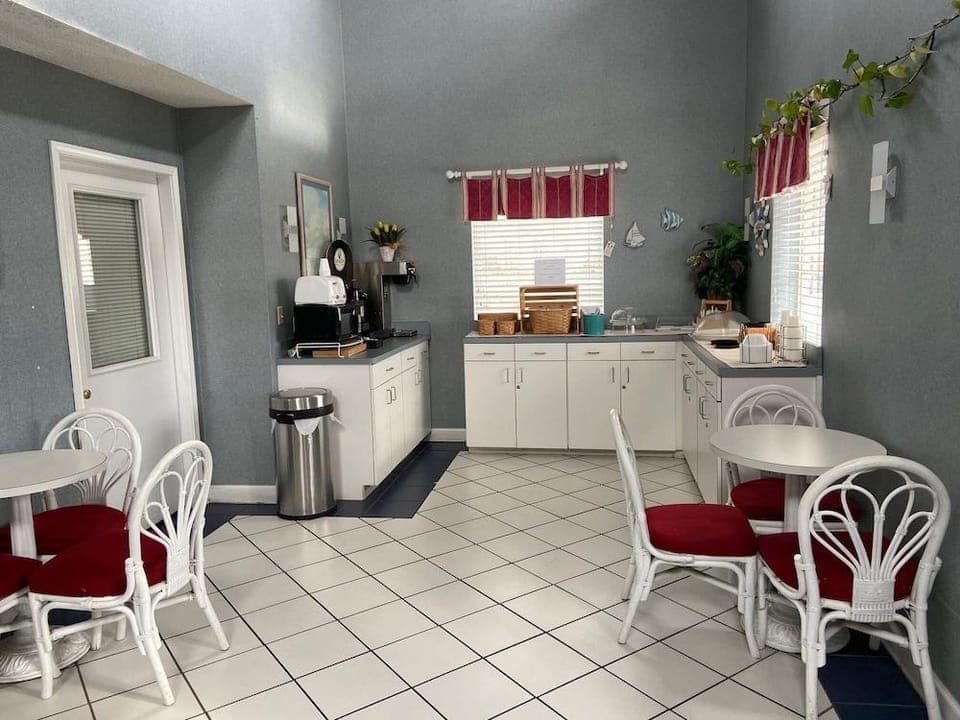 Legacy Inn - Cookeville Motel in Cookeville