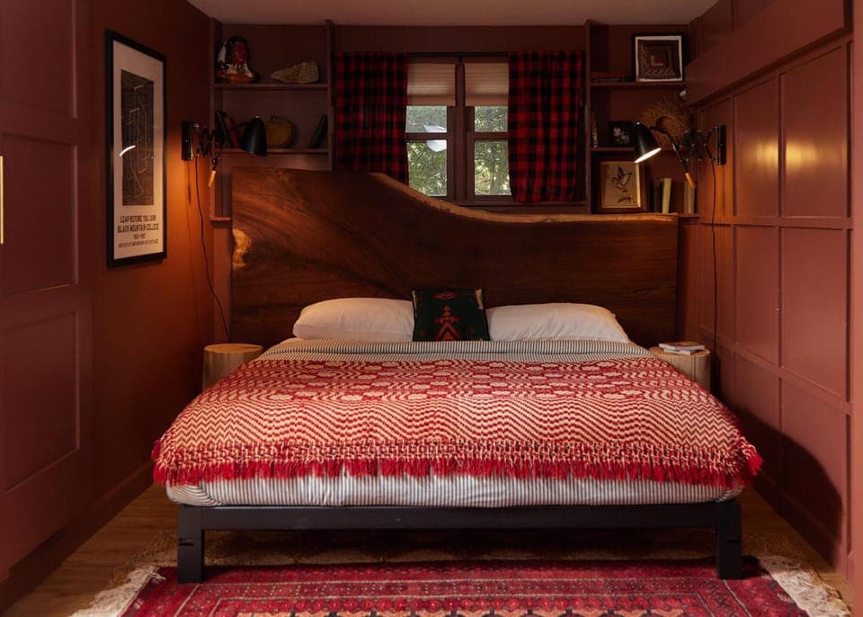 Outpost Inn Hotel in Highlands