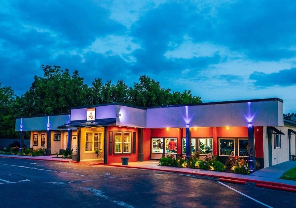 LX Hotel, Powered by Acw Circle Hotel in Tennessee