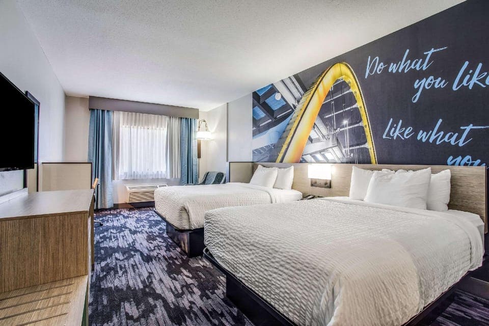 Suite room
