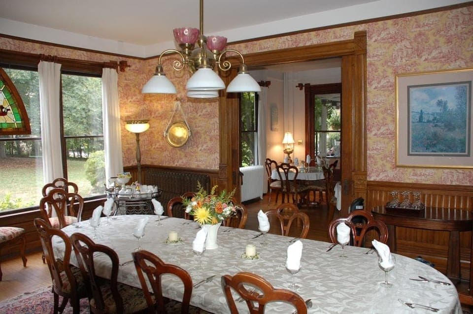 Beaufort House Inn Hotel in Asheville