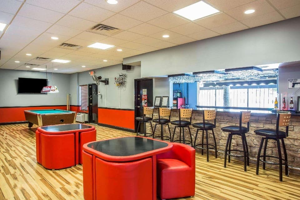 Bar/lounge