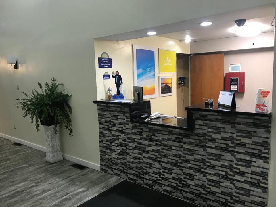 Days Inn by Wyndham Thomson Hotel in South Carolina